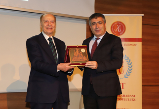 Emekli Büyükelçi Numan Hazar NEVÜ’lülerle Buluştu